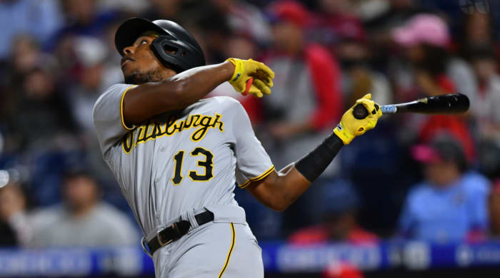 Pittsburgh Pirates third baseman Ke'Bryan Hayes (13)